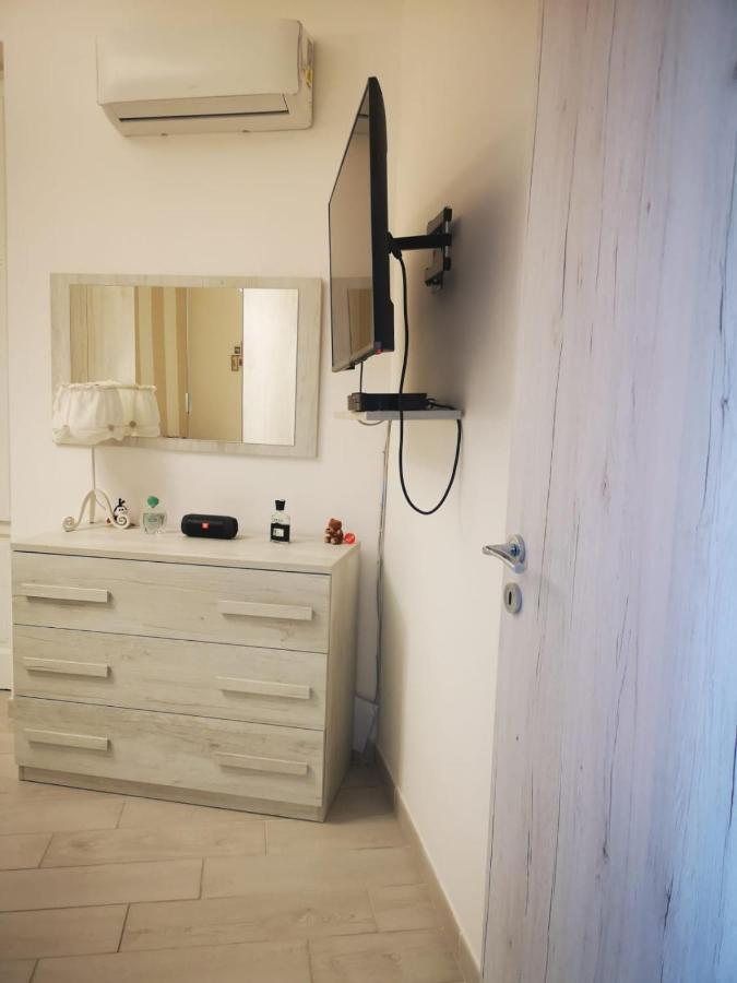 Ferienwohnung La Casetta Di Maria Santa Flavia Exterior foto