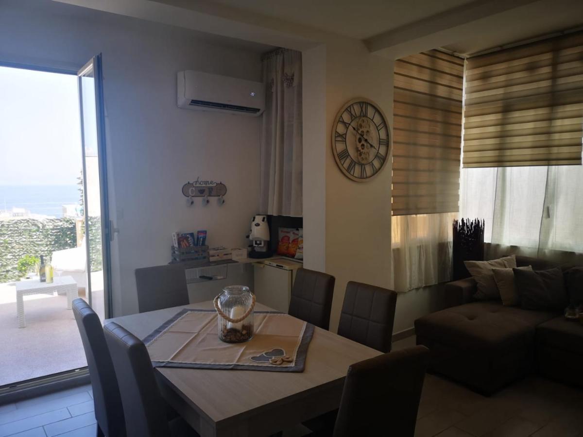 Ferienwohnung La Casetta Di Maria Santa Flavia Exterior foto