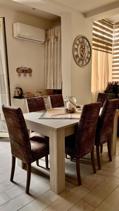 Ferienwohnung La Casetta Di Maria Santa Flavia Exterior foto