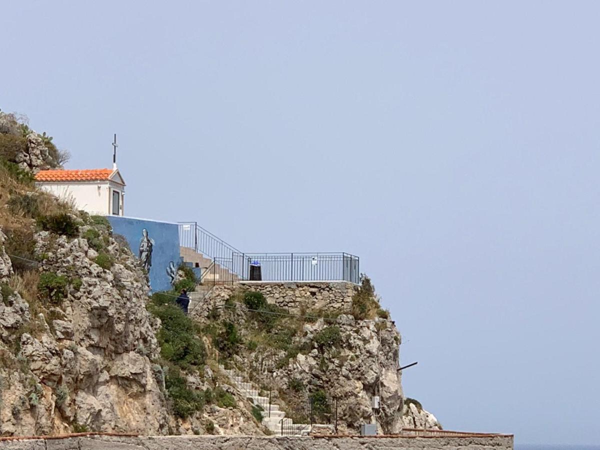 Ferienwohnung La Casetta Di Maria Santa Flavia Exterior foto